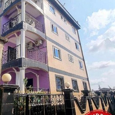 Residence Sighaka - Studio Meuble Vip Avec Wifi, Gardien, Parking Douala Dış mekan fotoğraf